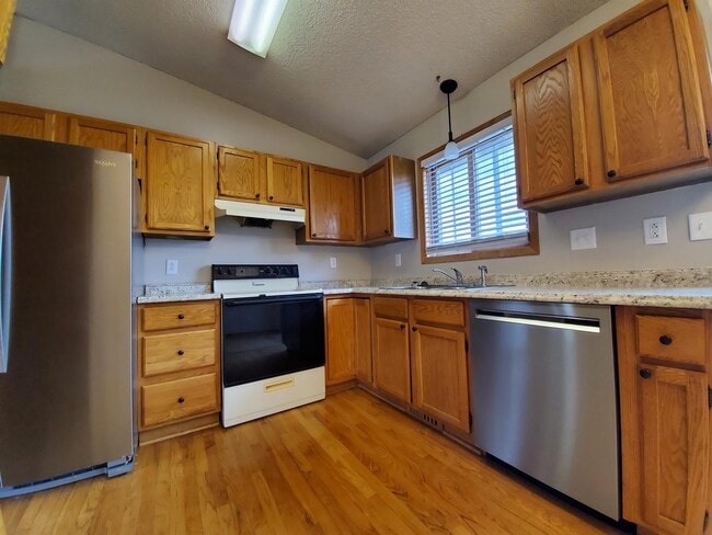 Photo - 3828 9th Ave SW