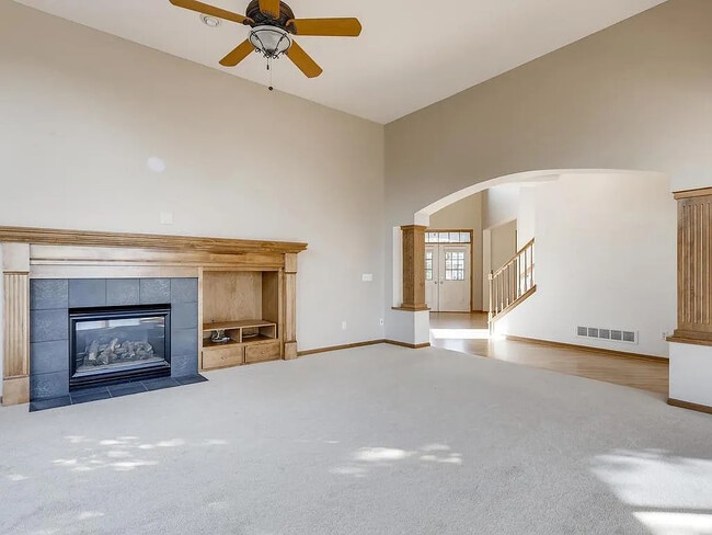 Photo - 18605 Overland Trail