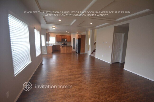 Photo - 5900 77th Dr NE