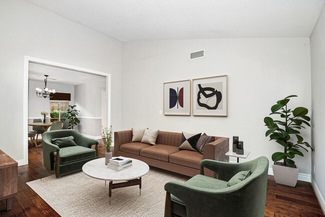 Photo - 4325 Oak Glen St