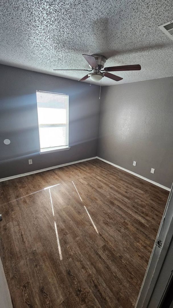 Photo - 4959-4965 Miller Ave Unit 4959