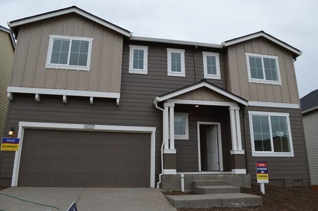 Beautiful 5 Bedroom 3 Bath with Bonus Room... - Beautiful 5 Bedroom 3 Bath with Bonus Room... House