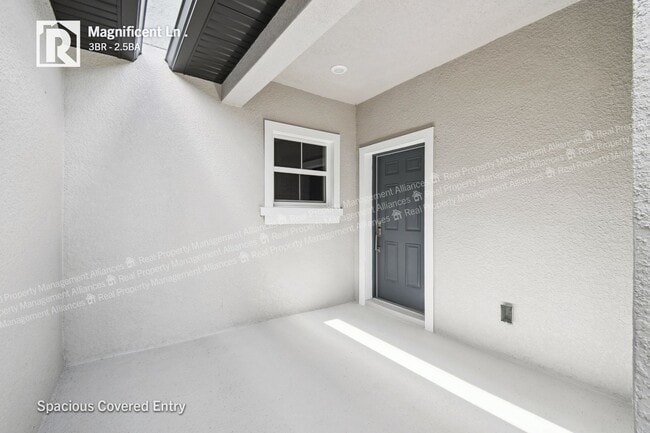 Photo - Brand-New Luxury Townhome - Upgrades Galor...