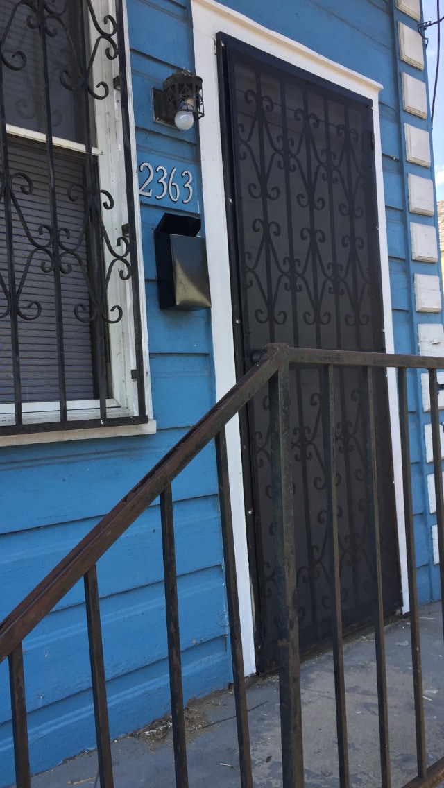 Entrada principal - 2363 N Robertson St Unidad 2363