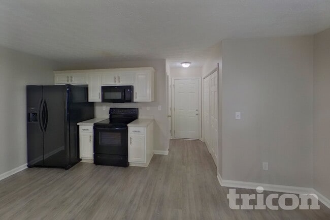 Photo - 6050 Fieldwood Ln
