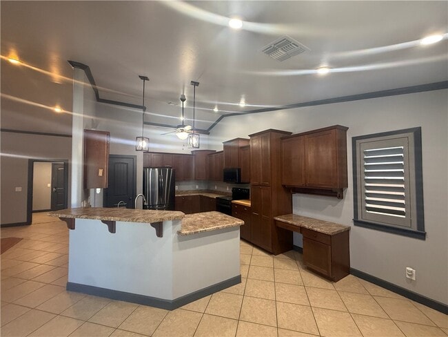 Photo - 3374 Roma Rd