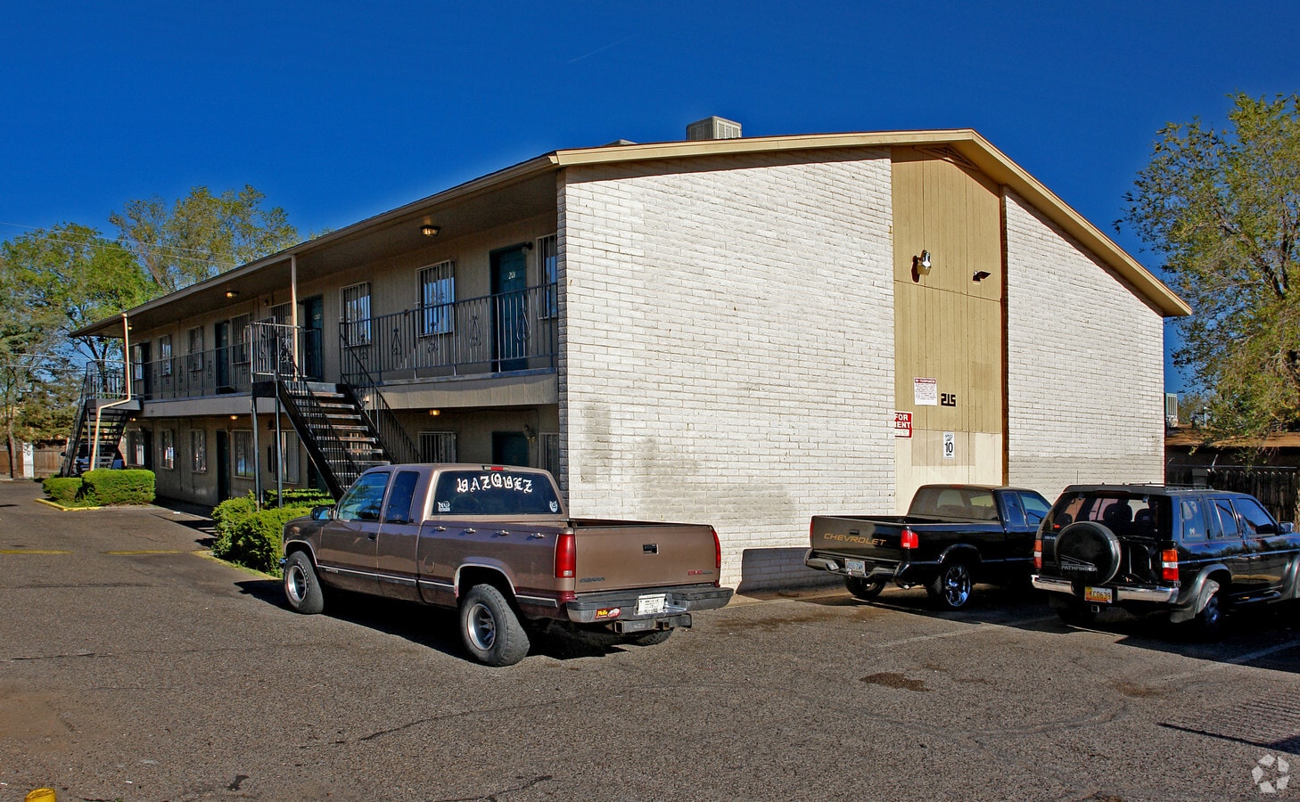 Wisconsin Apartments - Wisconsin Apartments