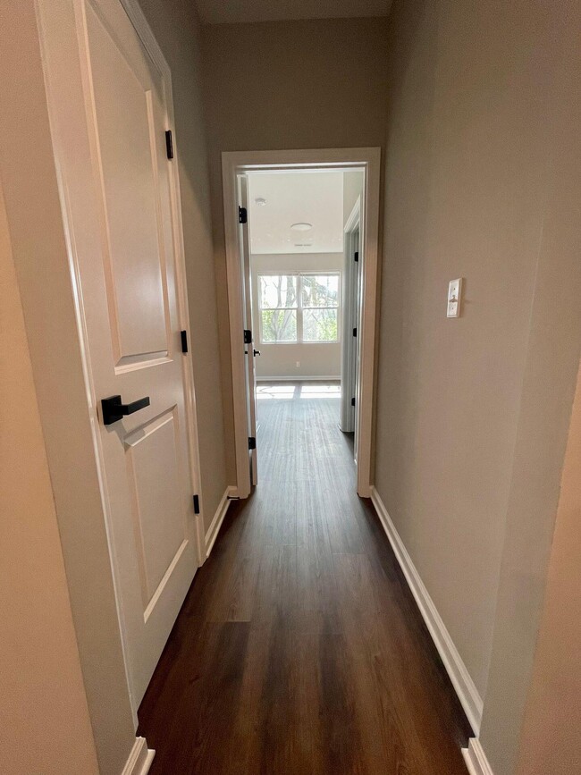 Photo - 111 Juniper Path Unidad 2 Bedroom