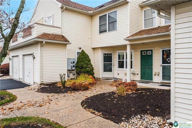 Photo - 7318F Sauerkraut Ln Unit E