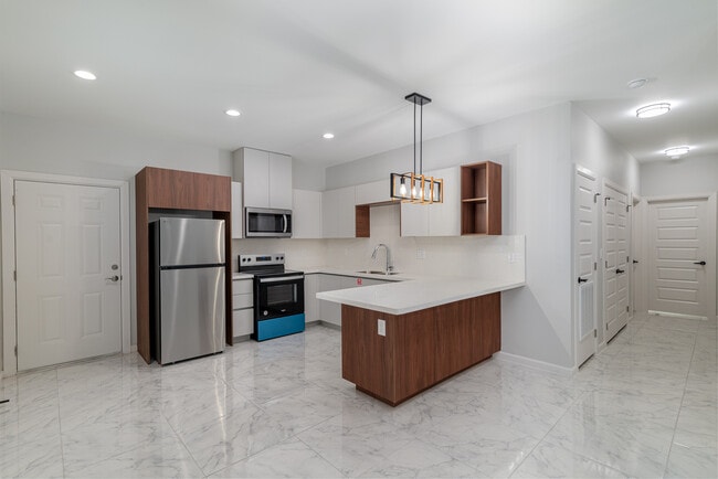 Photo - 1007 Hidden Hills St