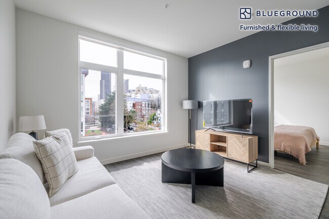 Photo - 1000 E Yesler Wy Unit FL8-ID851