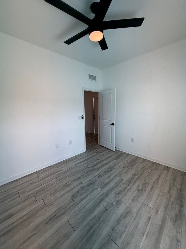 1118 Harold Ave S
