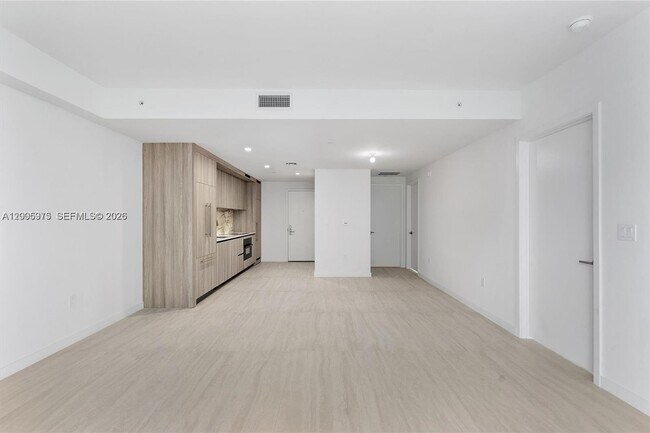 Photo - 77 SE 5th St Unit 4106