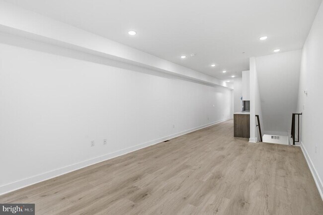 Photo - 3974 Reno St Unit 1