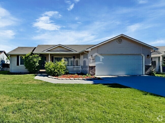 Building Photo - 7702 Bridgeport Dr Rental