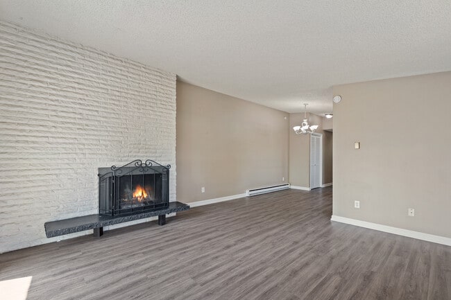 Photo - 8109 240th St SW Unit 3