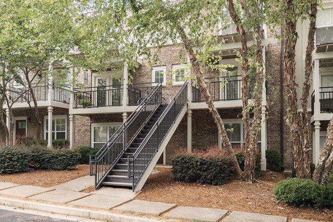 Photo - 490 S Barnett Shoals Rd Townhome