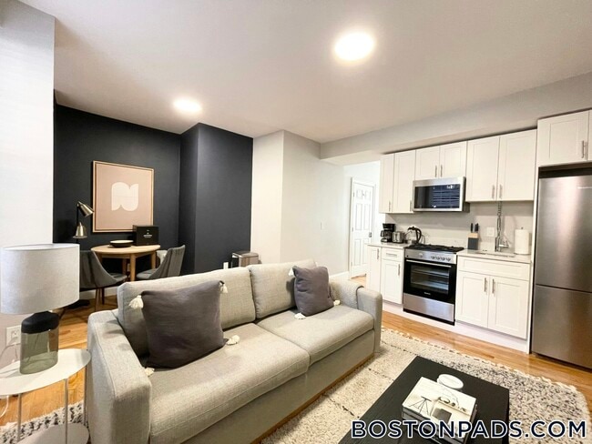 Photo - 12 Derne St Unit 101