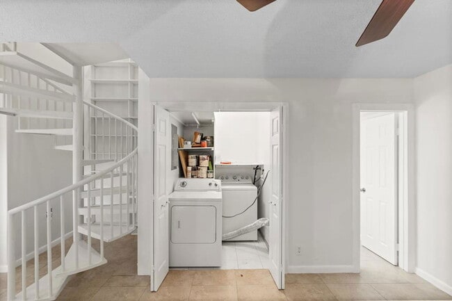 Photo - 2060 SW 90th Ave
