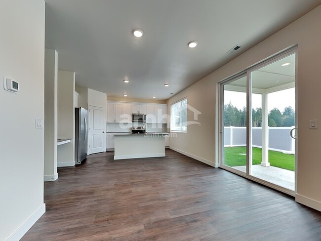 Photo - 7636 Verona Lp SW