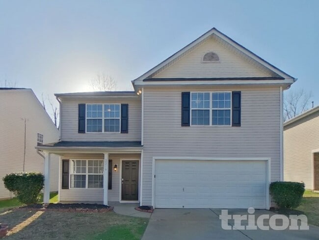 Photo - 2216 Gooseberry Rd