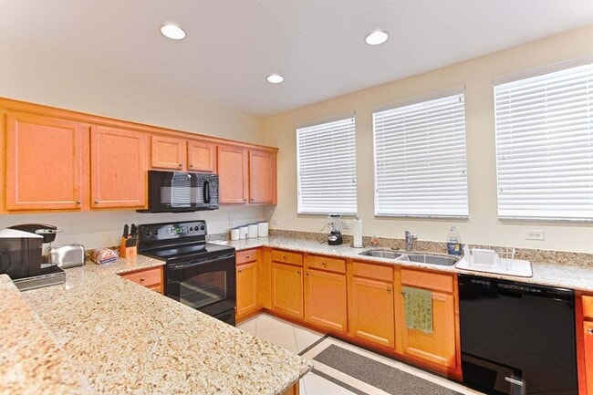 Photo - 660 Amador Ln