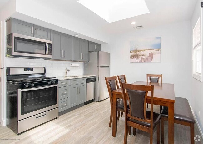 Building Photo - 3215 NJ-35 Unit 3215 Rt. 35 North Rental