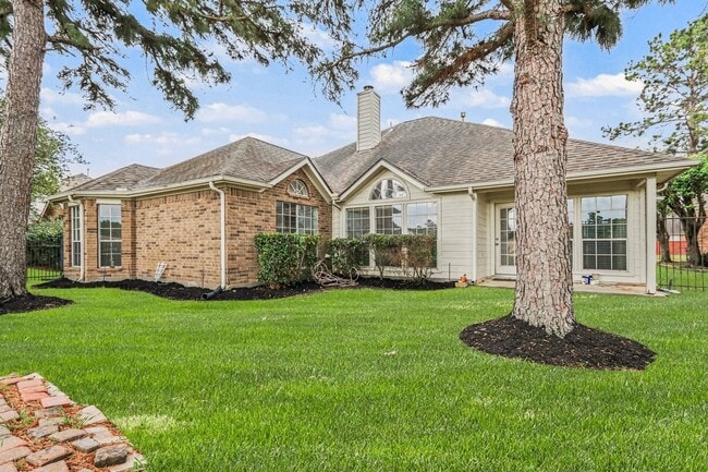 Photo - 16434 Red Crest Dr