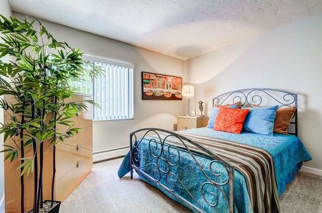 Photo - Fairview Village