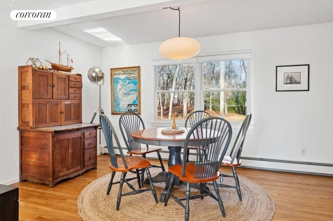 Photo - 123 Denise St