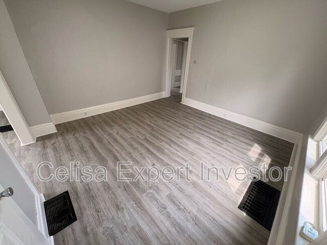 Photo - 448 W Wildwood Ave