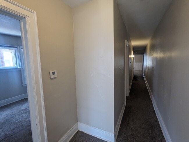 Building Photo - 576 Potomac Ave Unit #3