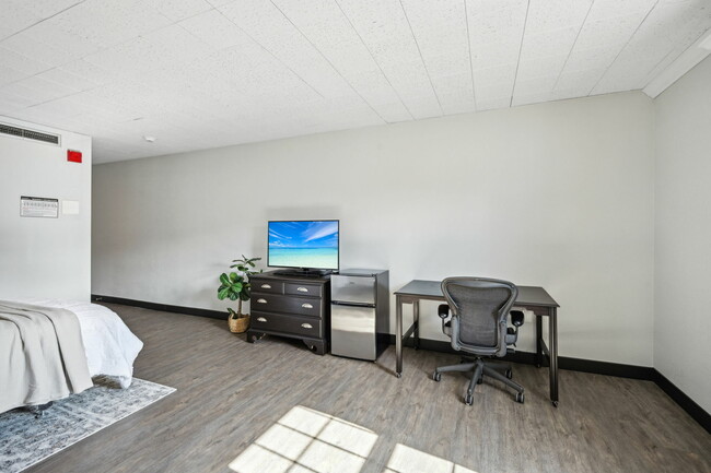 Unidad modelo - Área de escritorio - Studios on Spring