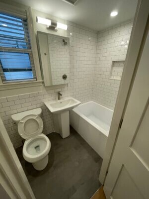 Photo - 550 Franklin St