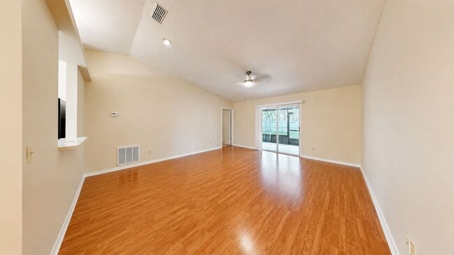 Photo - 3 Bedroom Home for Rent in Sunridge Woods – Davenport, FL