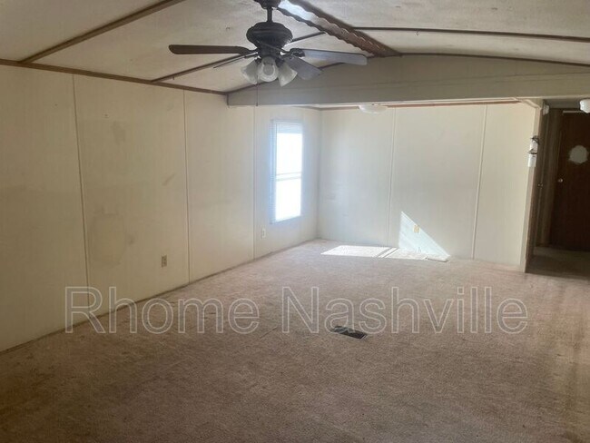 Photo - 1970 Fayetteville Hwy Unidad 27