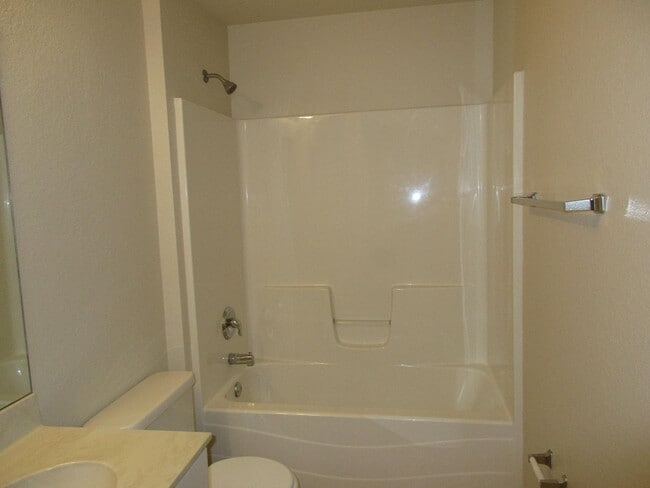 Photo - 1328 SE 8th Ave Unit 1328 SE 8th Ave #203