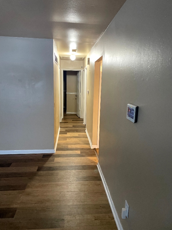 Photo - 650 Baltic Dr