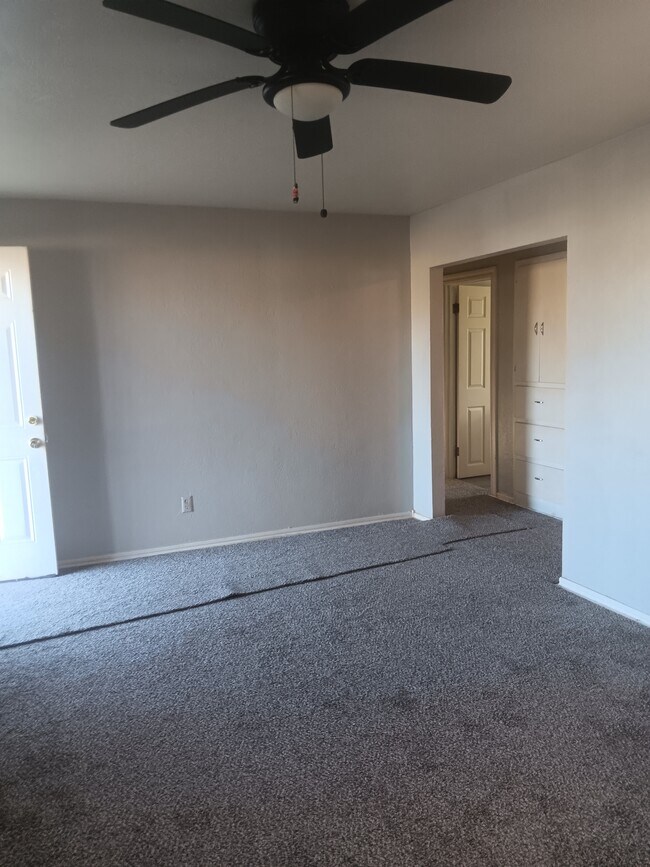 Photo - 504 S 5th St