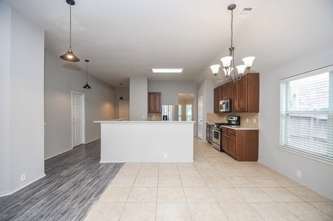 Building Photo - 30406 Mesa Valley Dr