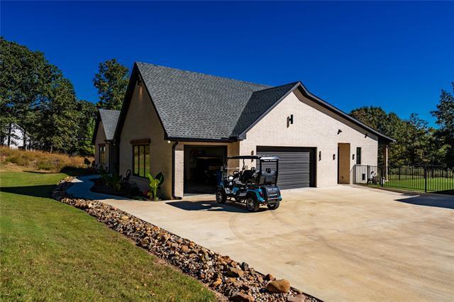 Photo - 8701 Zebra Crossing