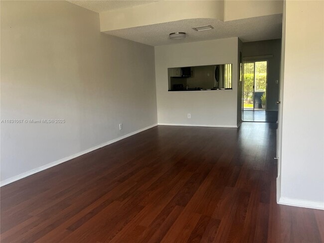 Photo - 53 Whitehead Cir Townhome