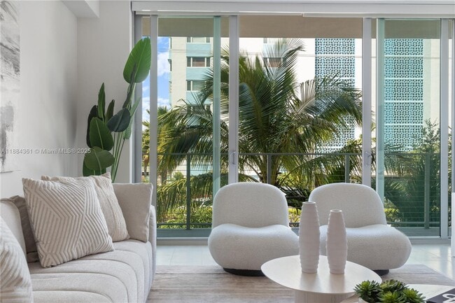 Building Photo - 10281 W Bay Harbor Dr Unit 601 PH