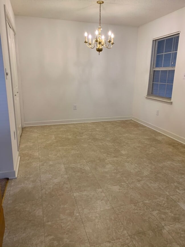 Photo - 159 Clusters Cir