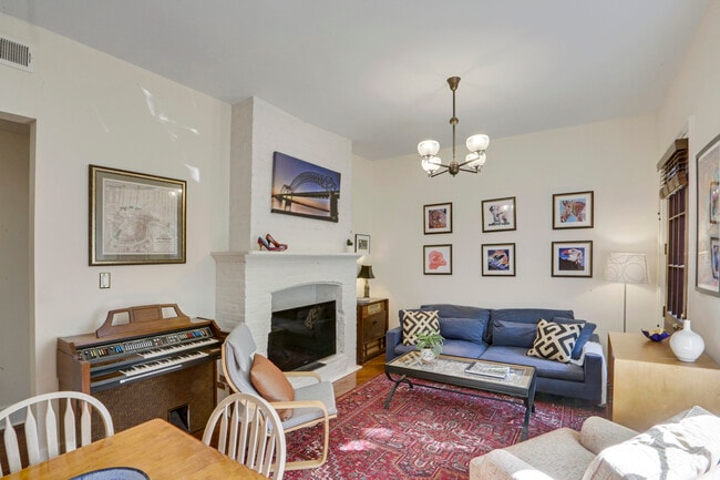 Photo - 1122 Felicity St Unidad 4