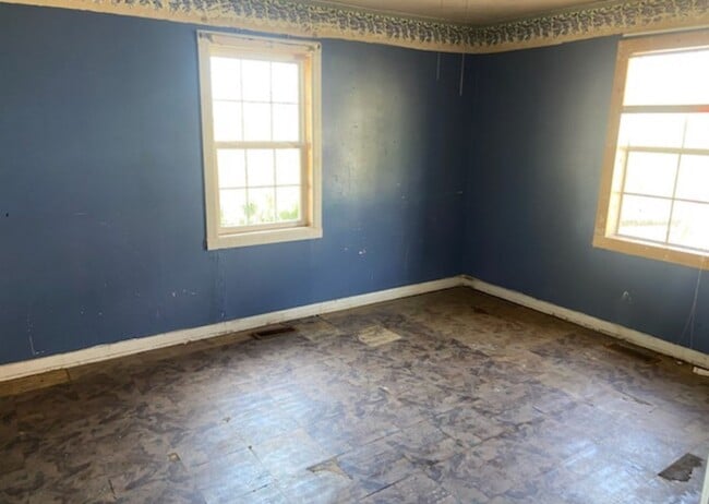 Photo - Large Home! - $790 Month / $1,900 Down