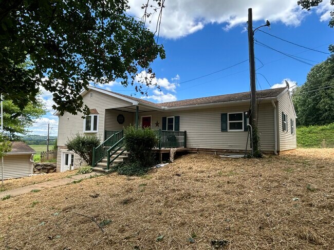 Photo - 359 Truce Rd