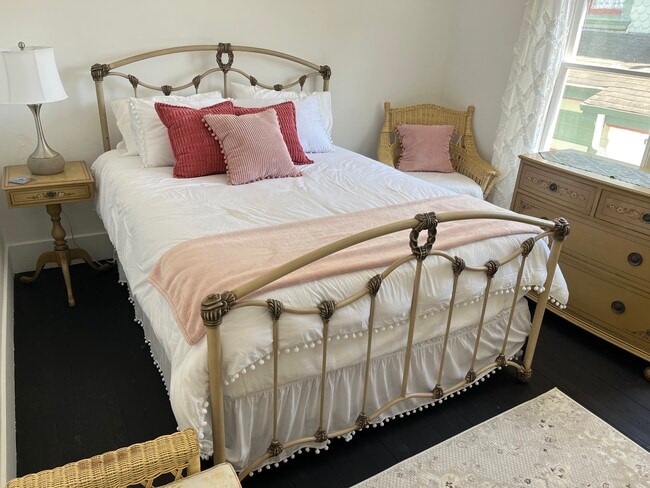 Photo - 1122 9th St Unit Petch Manor Apt. 2