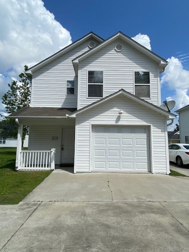 Photo - NORTHCHASE 3BR/2.5BA FREESTANDING TOWNHOME FOR RENT