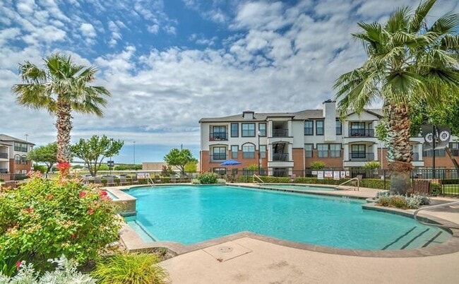 Photo - 2101 US-80 Unidad c4